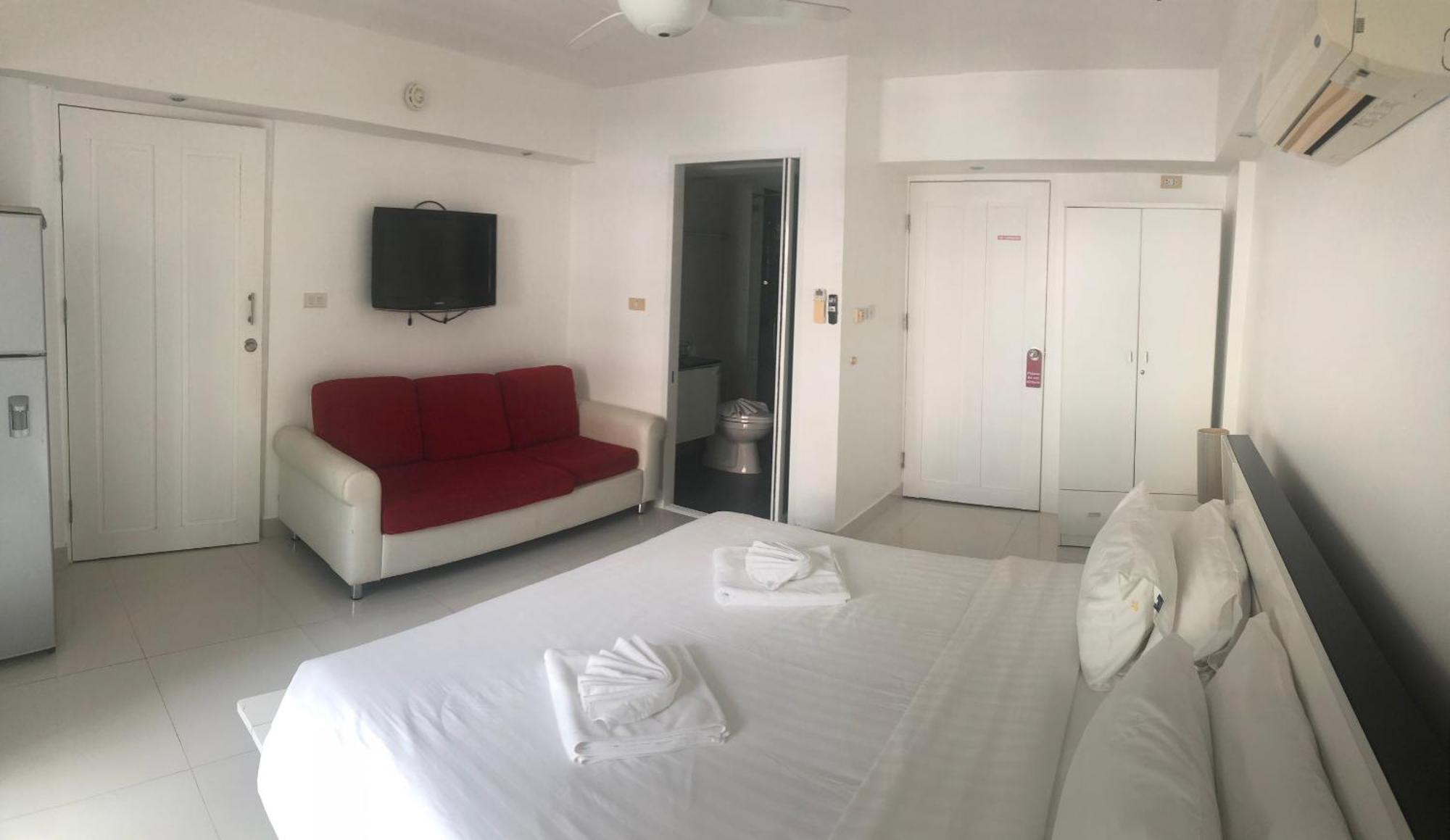 Siam Palm Residence Patong Exterior photo